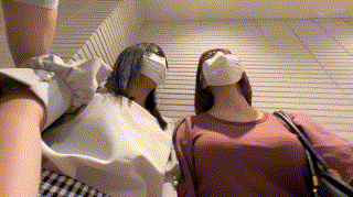 shinki143【無料エロ動画】（Y143ちゃん＆S143ちゃん） エロGIF 1